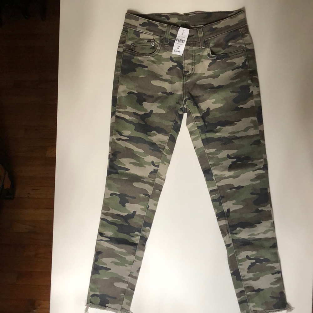 Carmar Jeans Size 25 NWT